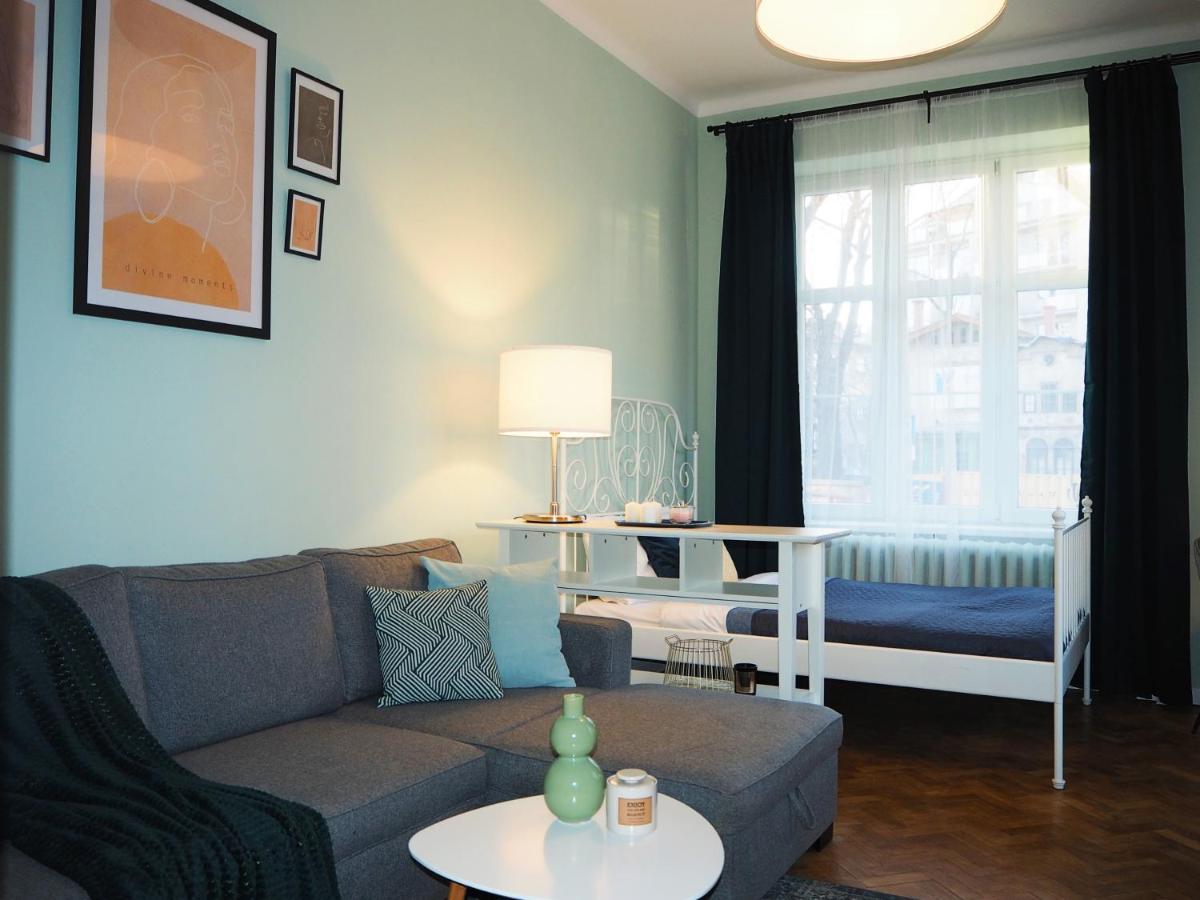 Wawelove Kossak Apt 1 Min To Royal Wawel Castle! Free Parking Apartment Krakow Exterior photo